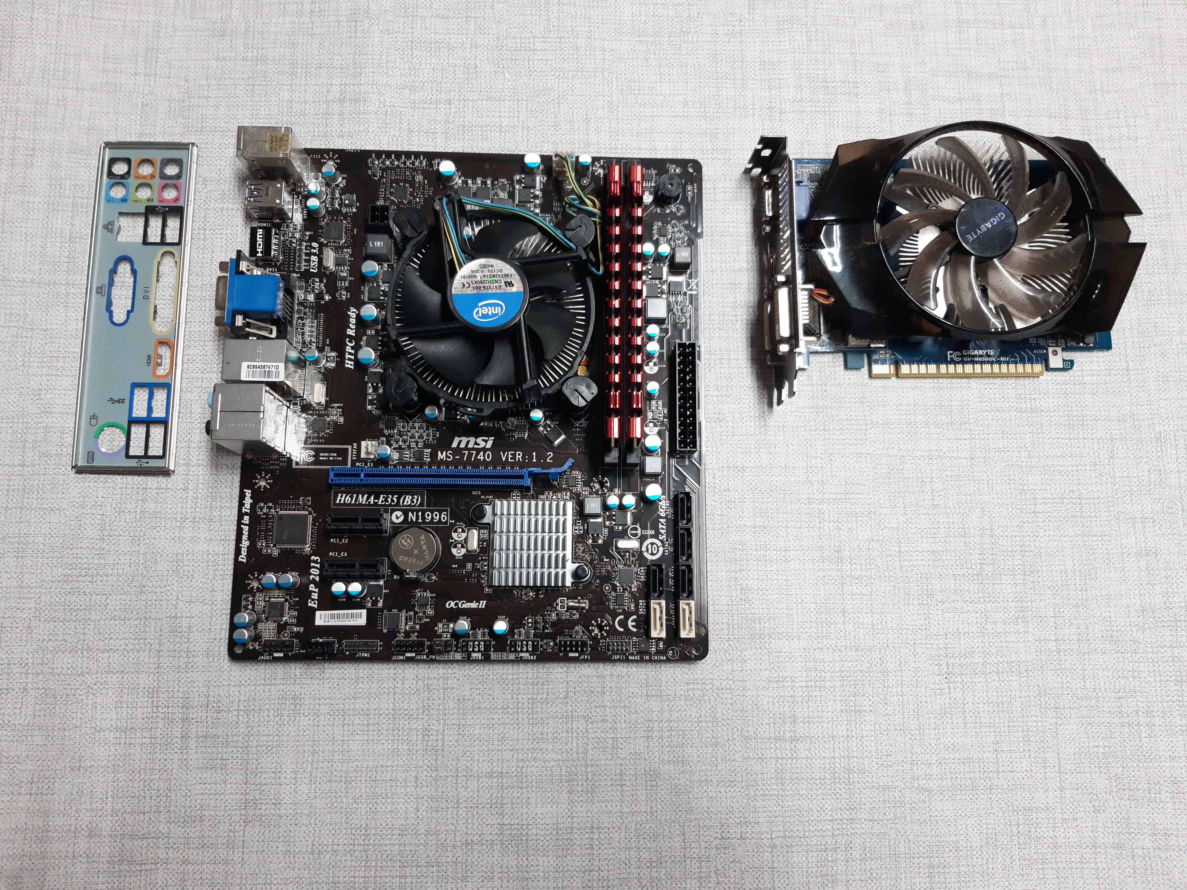 Lot MSI h61ma-e35 + Core i3 2120 + 4 Gb DDR3 + Gigabyte GTX 650 OC - Afbeelding 1 van 8